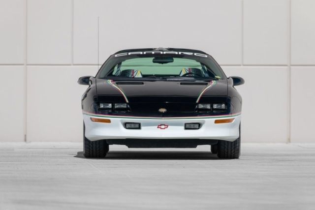 1993 chevrolet camaro pace car 5.7l v8 16v