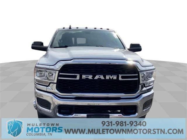 2020 ram 3500 tradesman crew cab 4x4 8' box