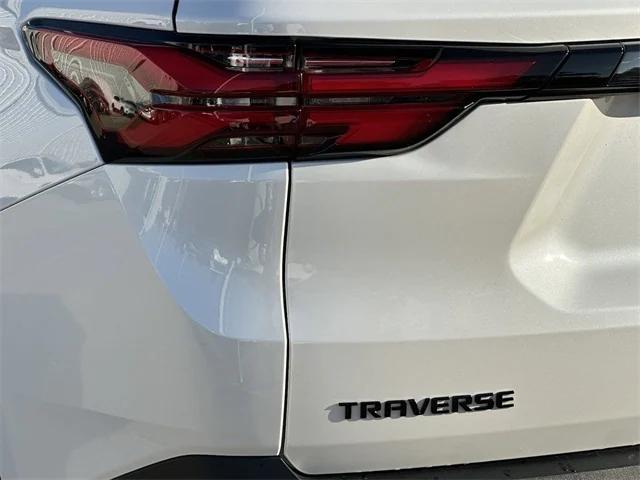 2023 chevrolet traverse rs
