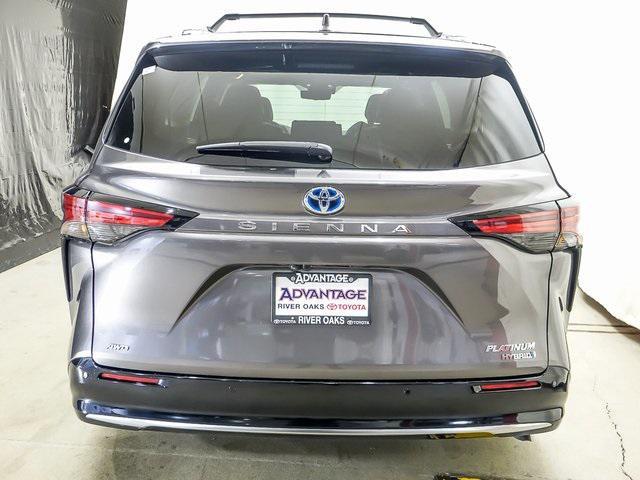 2024 toyota sienna platinum 7 passenger