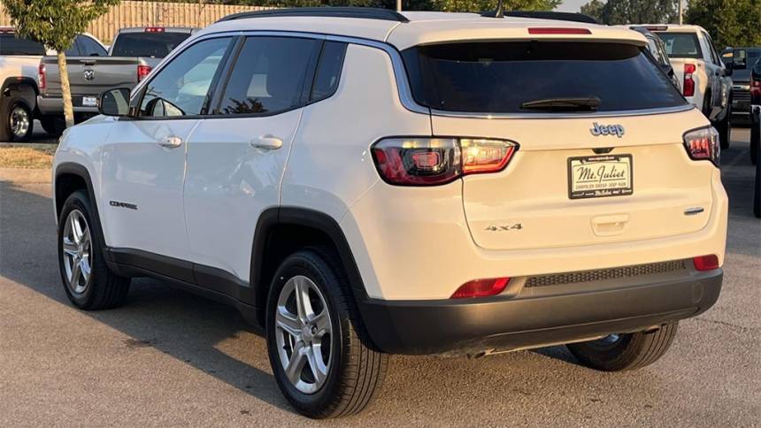 2023 jeep compass latitude