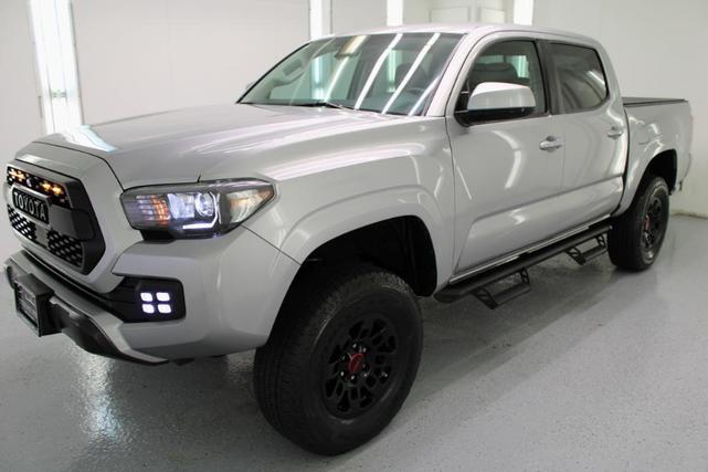 2018 toyota tacoma sr