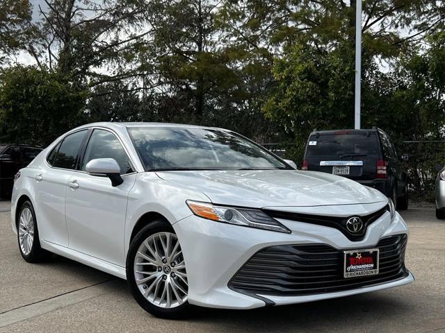 2020 toyota camry xle
