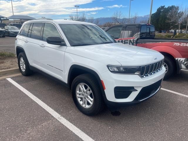 2023 jeep grand cherokee laredo