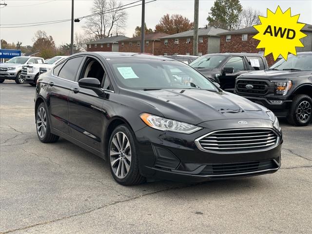 2020 ford fusion se