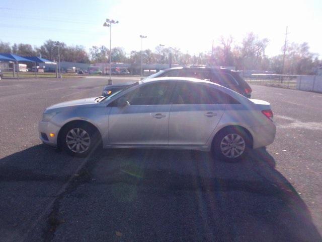 2012 chevrolet cruze ls