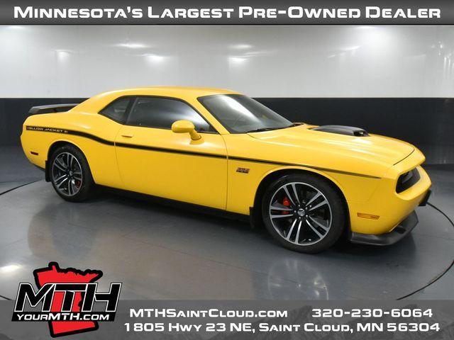 2012 dodge challenger srt8 392