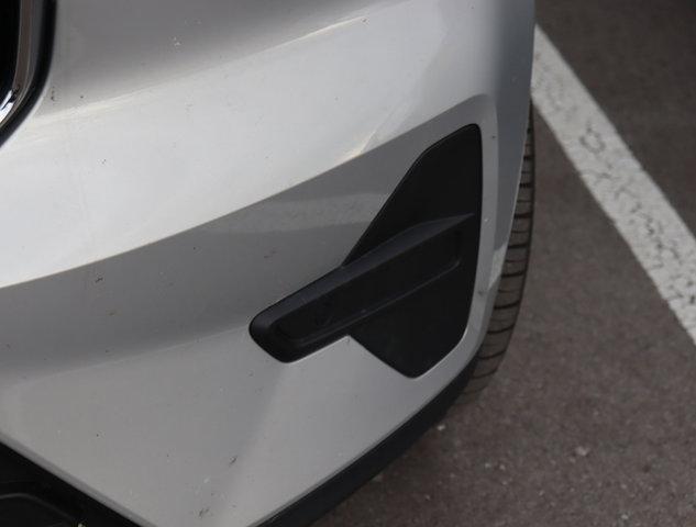 2024 volvo xc40 core theme