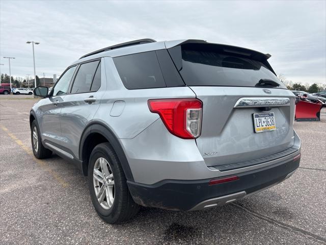 2022 ford explorer xlt