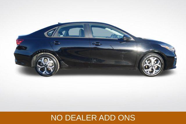 2021 kia forte lxs