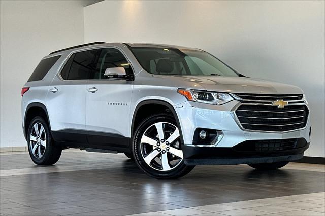 2020 chevrolet traverse lt leather