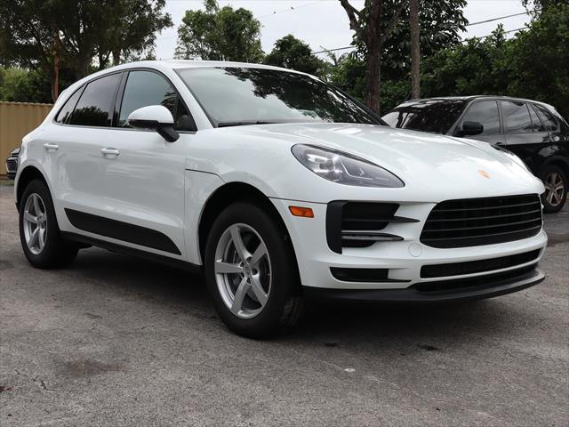 2021 porsche macan base