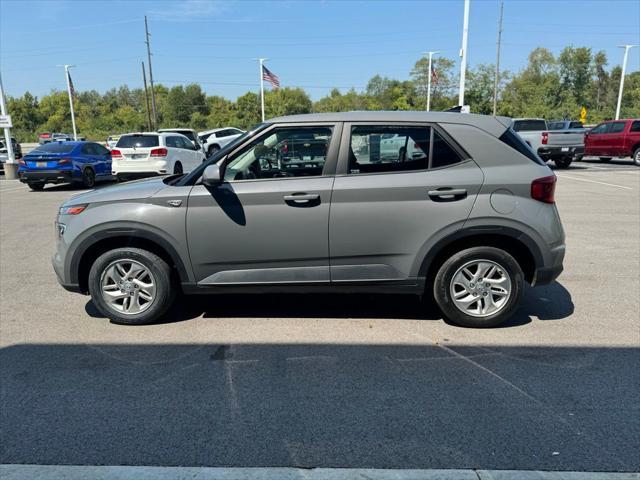 2021 hyundai venue se