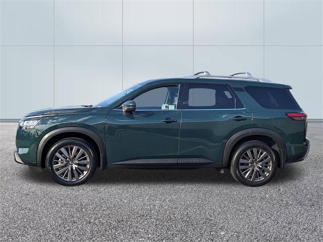 2022 nissan pathfinder sl