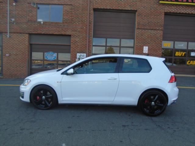 2015 volkswagen golf gti 2.0t se w/performance package 2-door