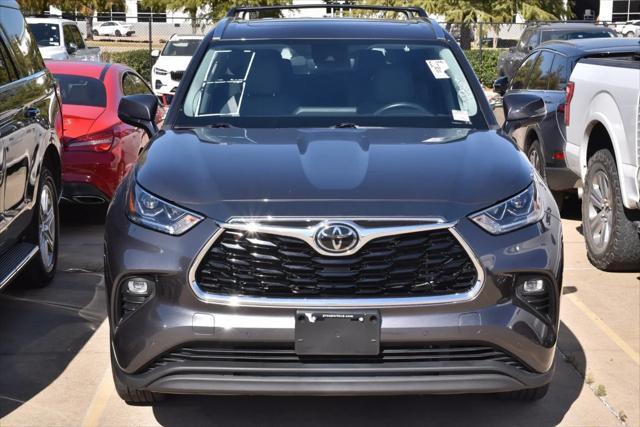 2021 toyota highlander limited