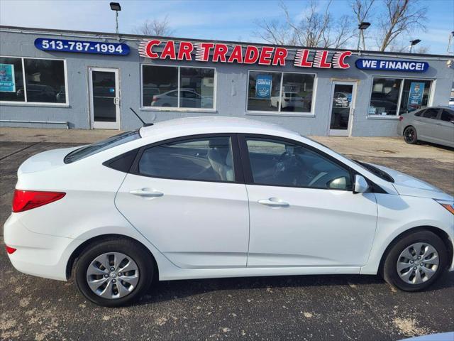 2017 hyundai accent se
