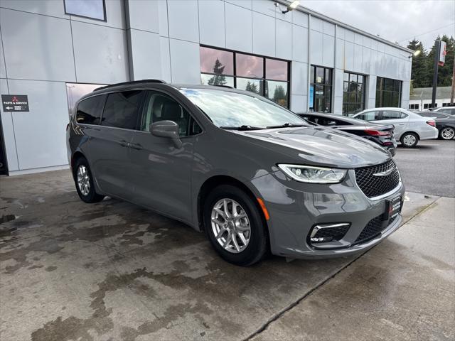 2022 chrysler pacifica touring l