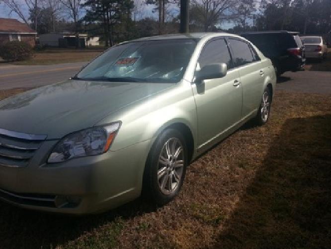 reduced-2007 toyota avalon in panama city, fl
