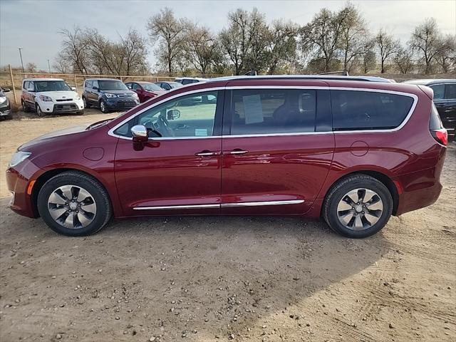 2017 chrysler pacifica hybrid platinum