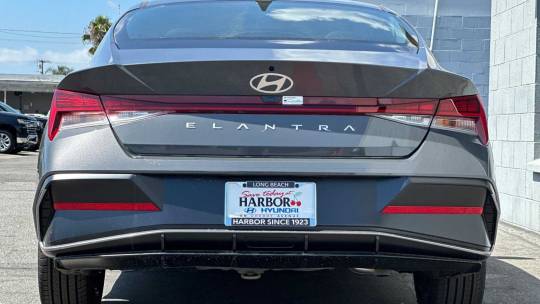 2024 Hyundai Elantra