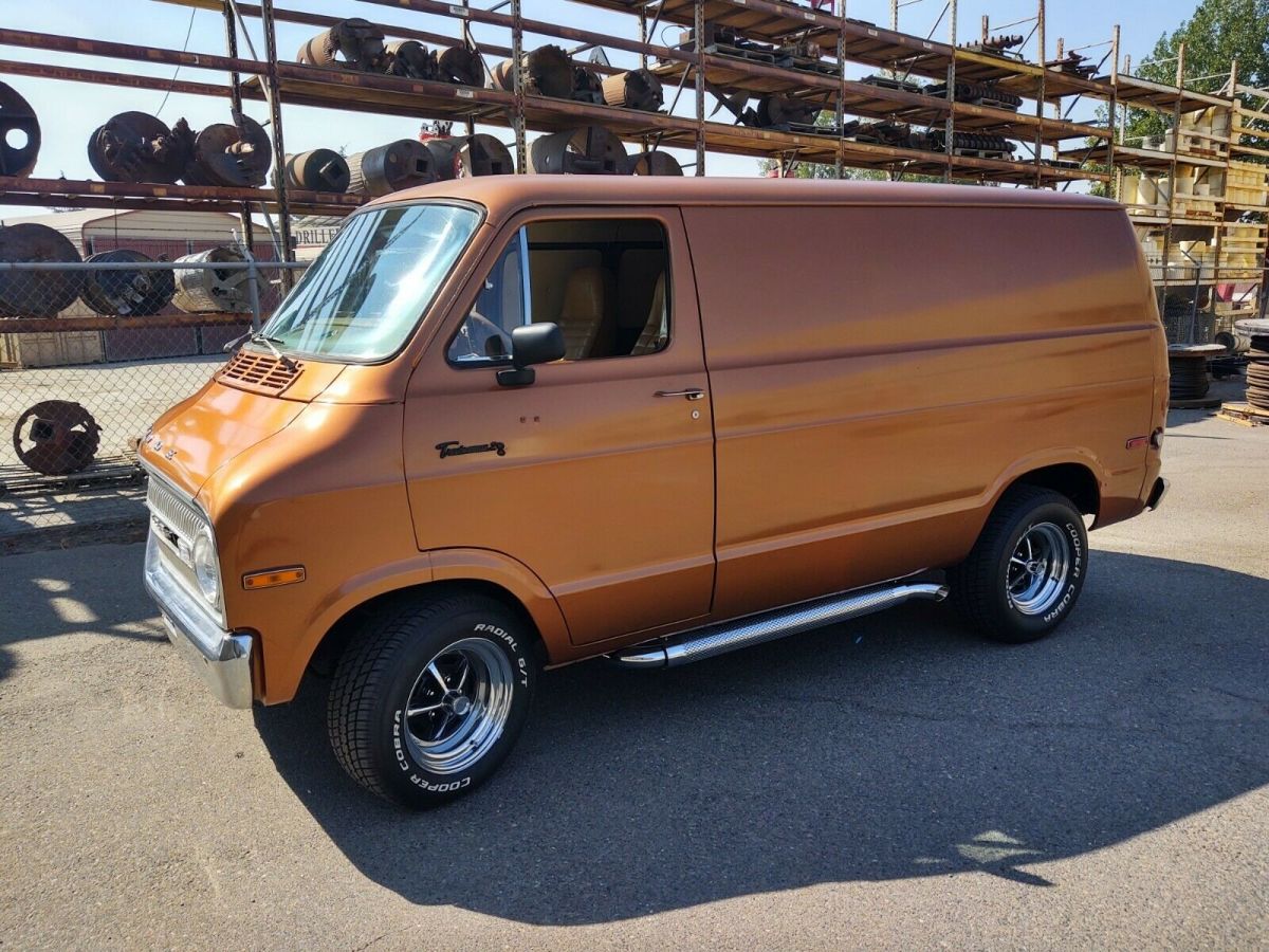 1977 dodge b200 tradesman van