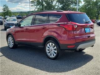 2019 Ford Escape sel