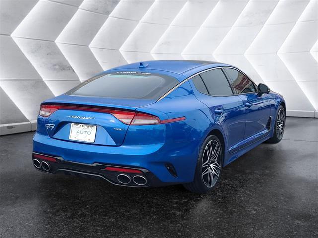 2022 kia stinger gt2