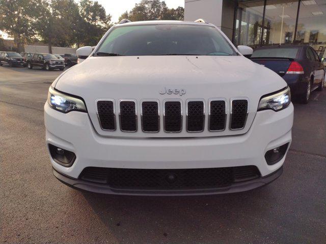 2021 jeep cherokee latitude lux