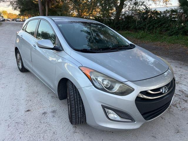 2013 hyundai elantra gt base
