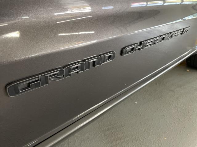 2021 jeep grand cherokee 80th anniversary 4x4