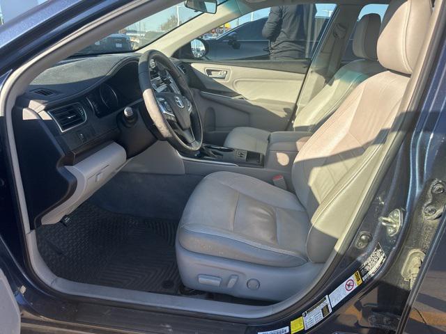 2016 toyota camry xle
