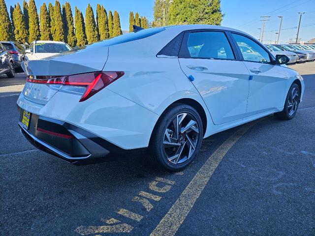 2024 hyundai elantra hev limited