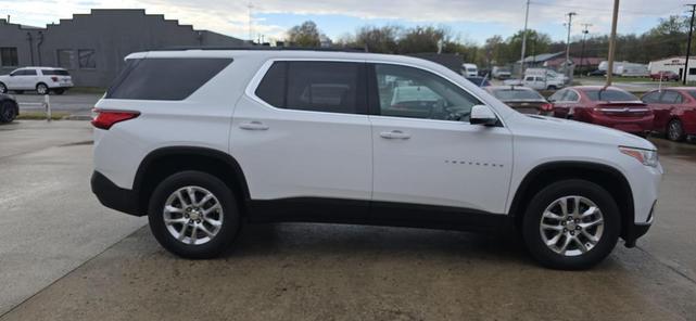 2019 chevrolet traverse lt cloth