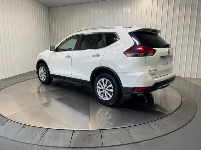 2020 nissan rogue sv
