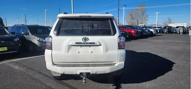 2022 toyota 4runner sr5 premium