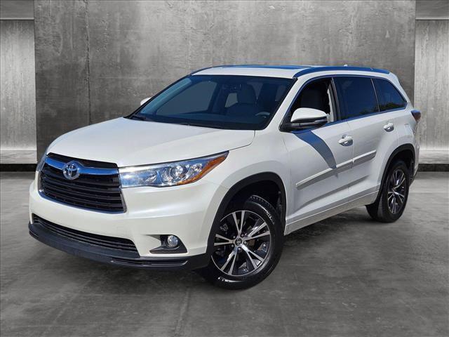 2016 toyota highlander xle