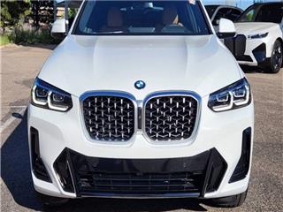 2025 BMW X4 xdrive30i