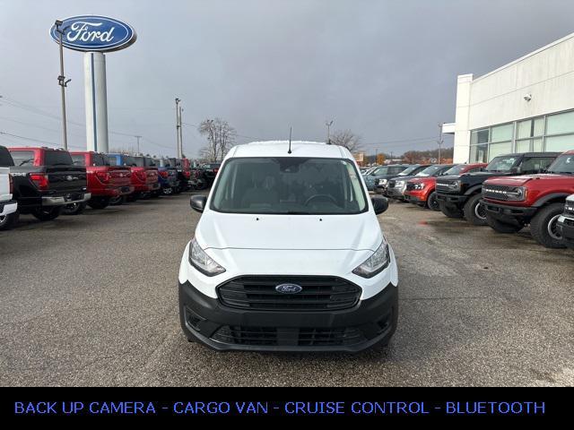 2022 ford transit connect base