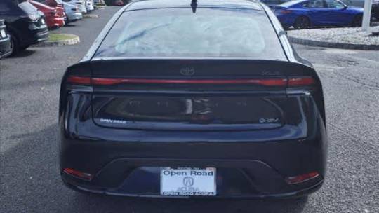 2023 toyota prius xle