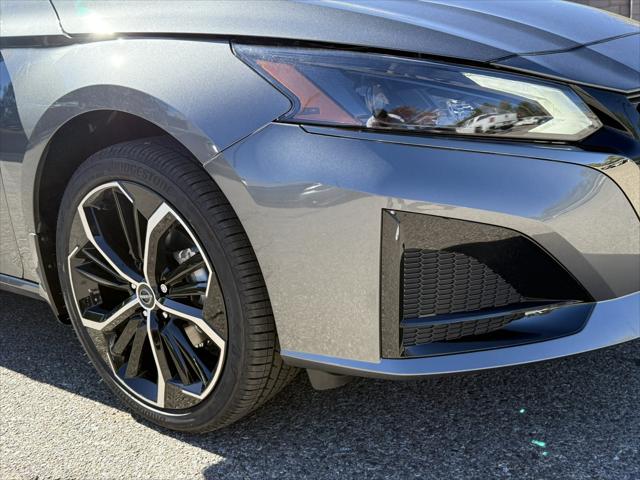 2025 nissan altima sr awd