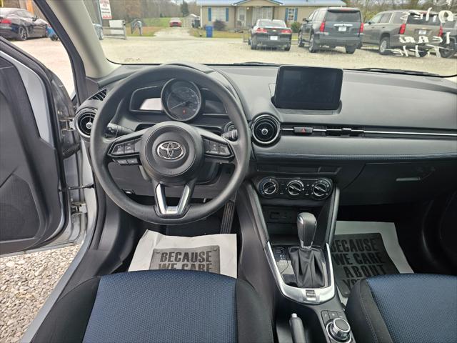 2019 toyota yaris sedan le