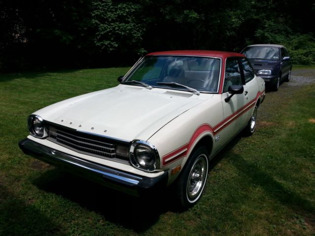 1979 dodge colt red and white special edition