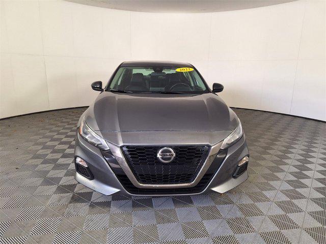 2022 nissan altima sr fwd