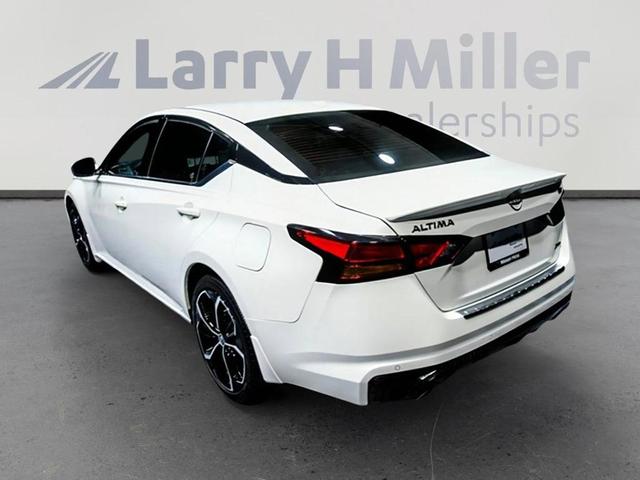 2023 nissan altima 2.5 sr