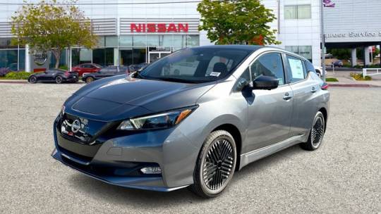 2025 Nissan Leaf