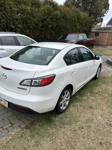 2011 mazda mazda3 i touring