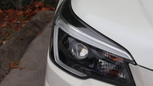 2021 subaru forester base