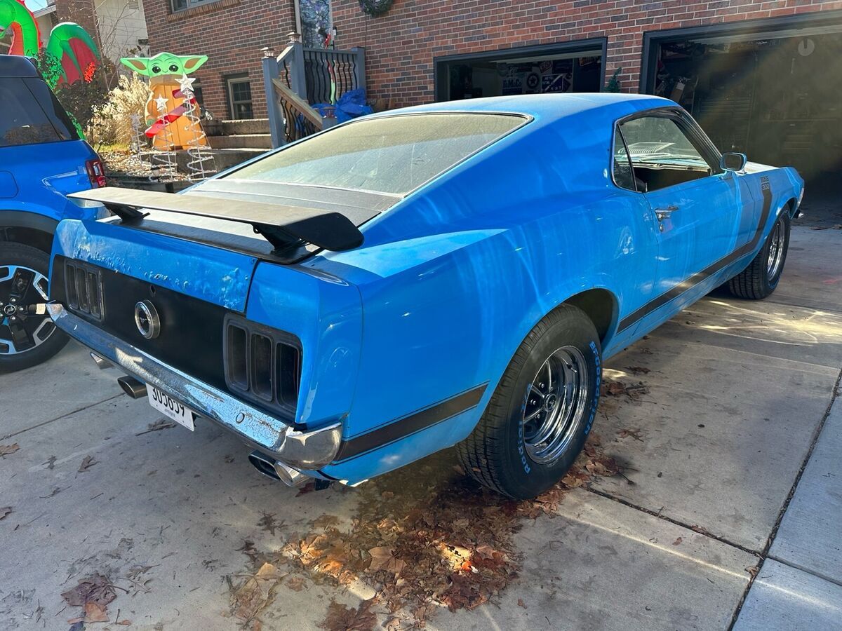 1970 ford mustang blue rwd automatic base