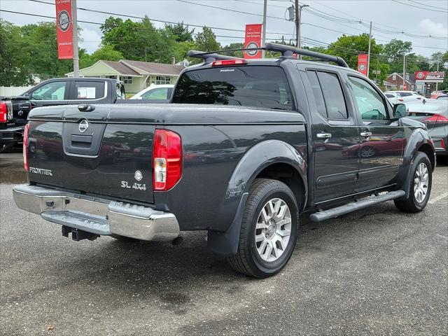 2011 nissan frontier sl